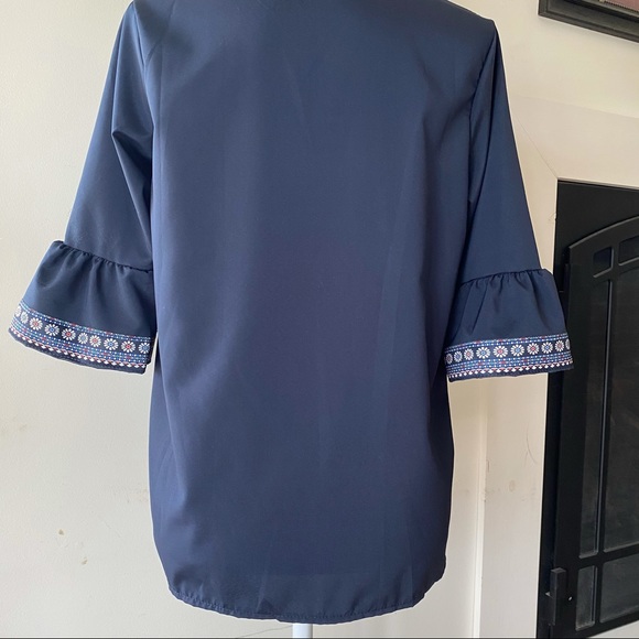 OC Order Plus Floral Bell Sleeve Blouse Top - Picture 13 of 13